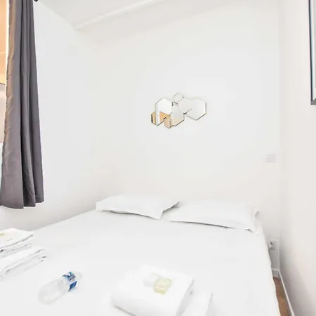 Peaceful Apartment - 2Br For 4P - Musee Grevin Paris Exterior photo