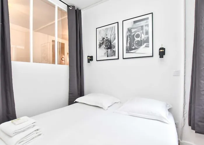 Peaceful Apartment - 2Br For 4P - Musee Grevin